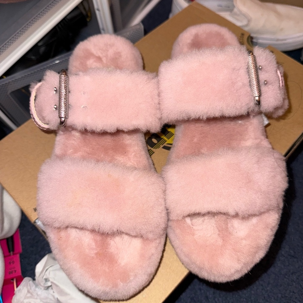 UGG Fluffy Pink Sandals
